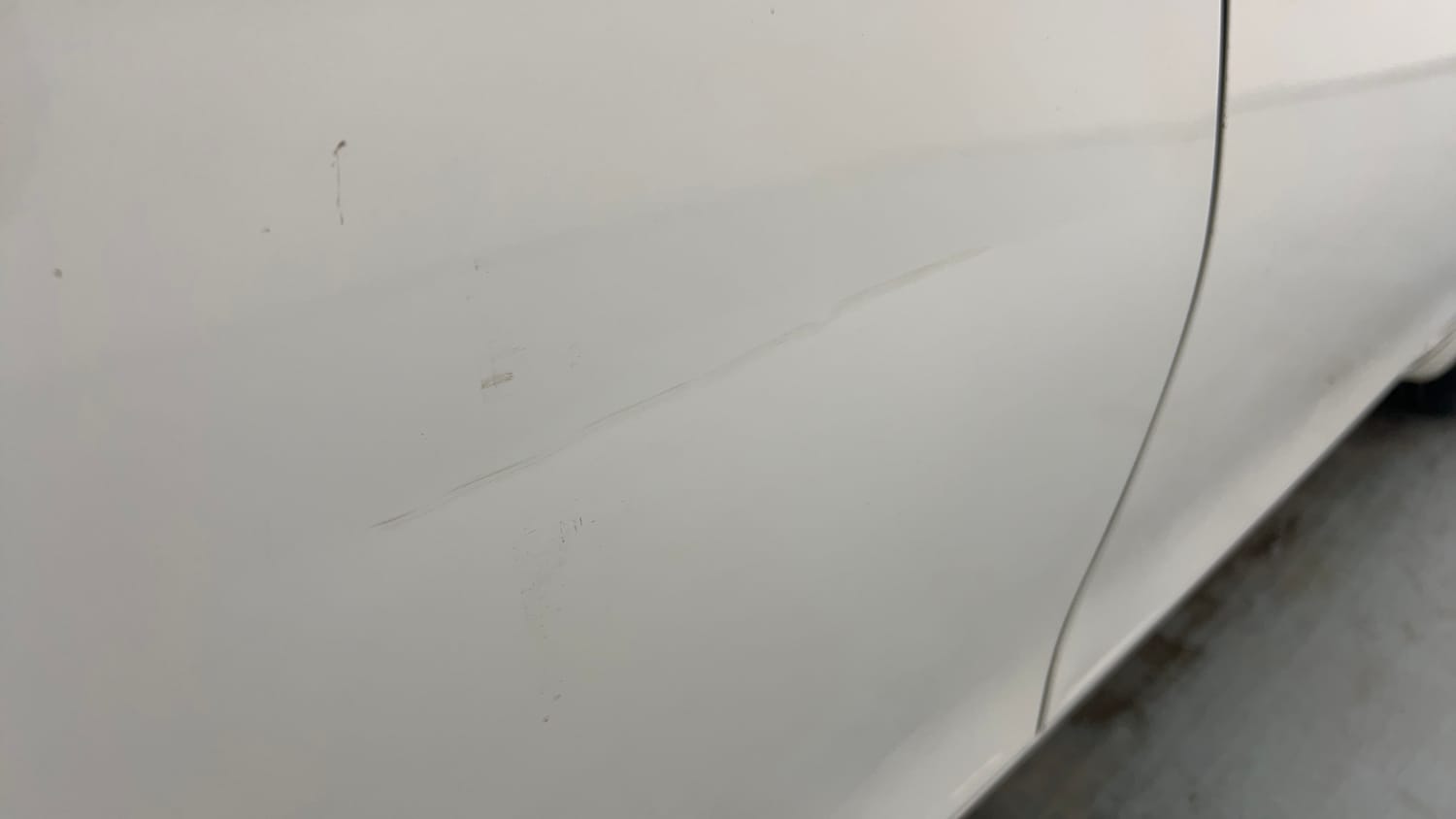 Used 2019 Maruti Suzuki Ciaz Alpha Hybrid 1.5 Petrol Manual dents MINOR SCRATCH
