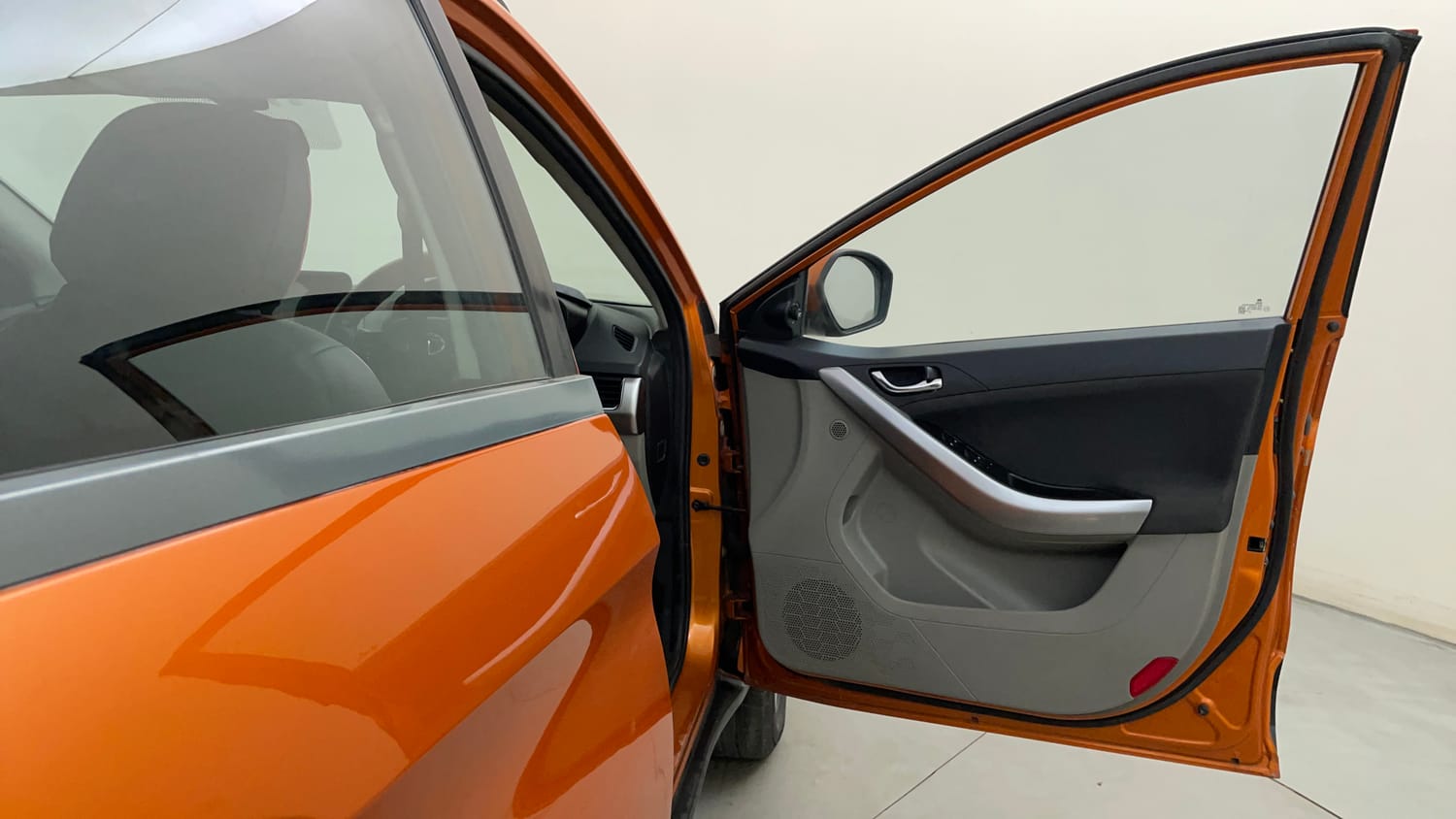 Used 2018 Tata Nexon XZ Plus Petrol Manual interior RIGHT FRONT DOOR OPEN VIEW