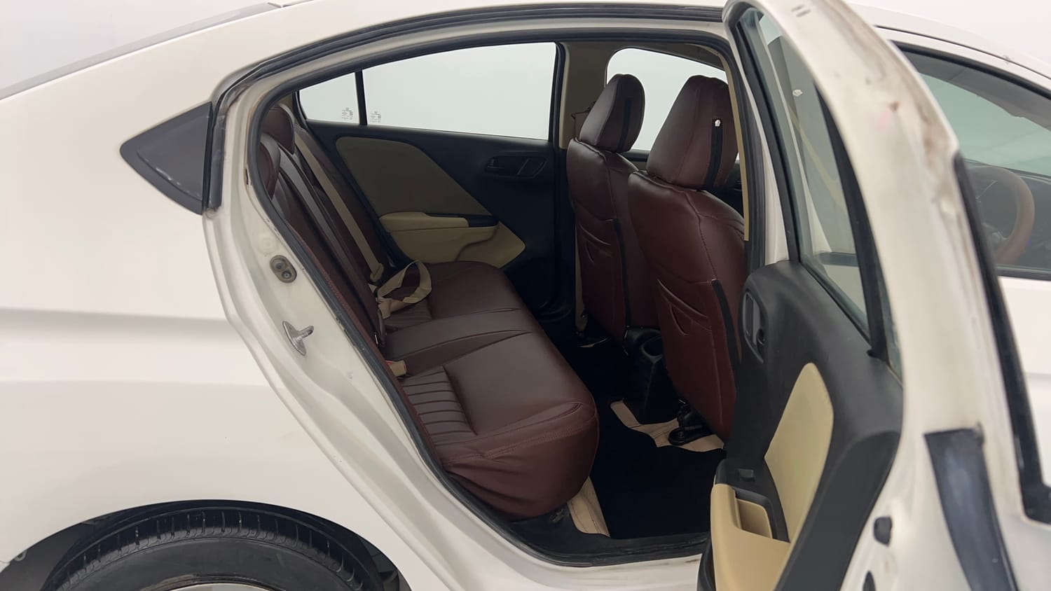 Used 2014 Honda City S Petrol Manual interior RIGHT SIDE REAR DOOR CABIN VIEW