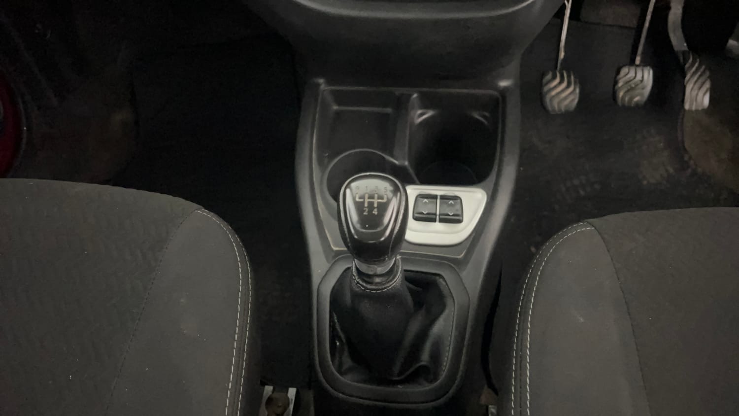 Used 2019 Datsun Redi-GO T (O) Petrol Manual interior GEAR  KNOB VIEW