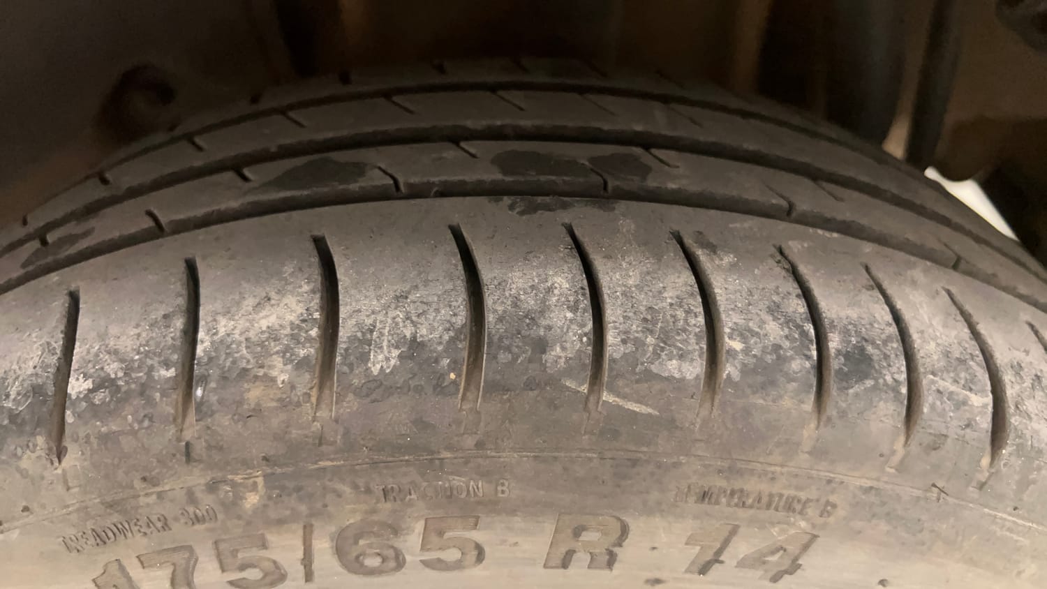 Used 2018 Tata Tiago Revotron XZ Petrol Manual tyres LEFT REAR TYRE TREAD VIEW