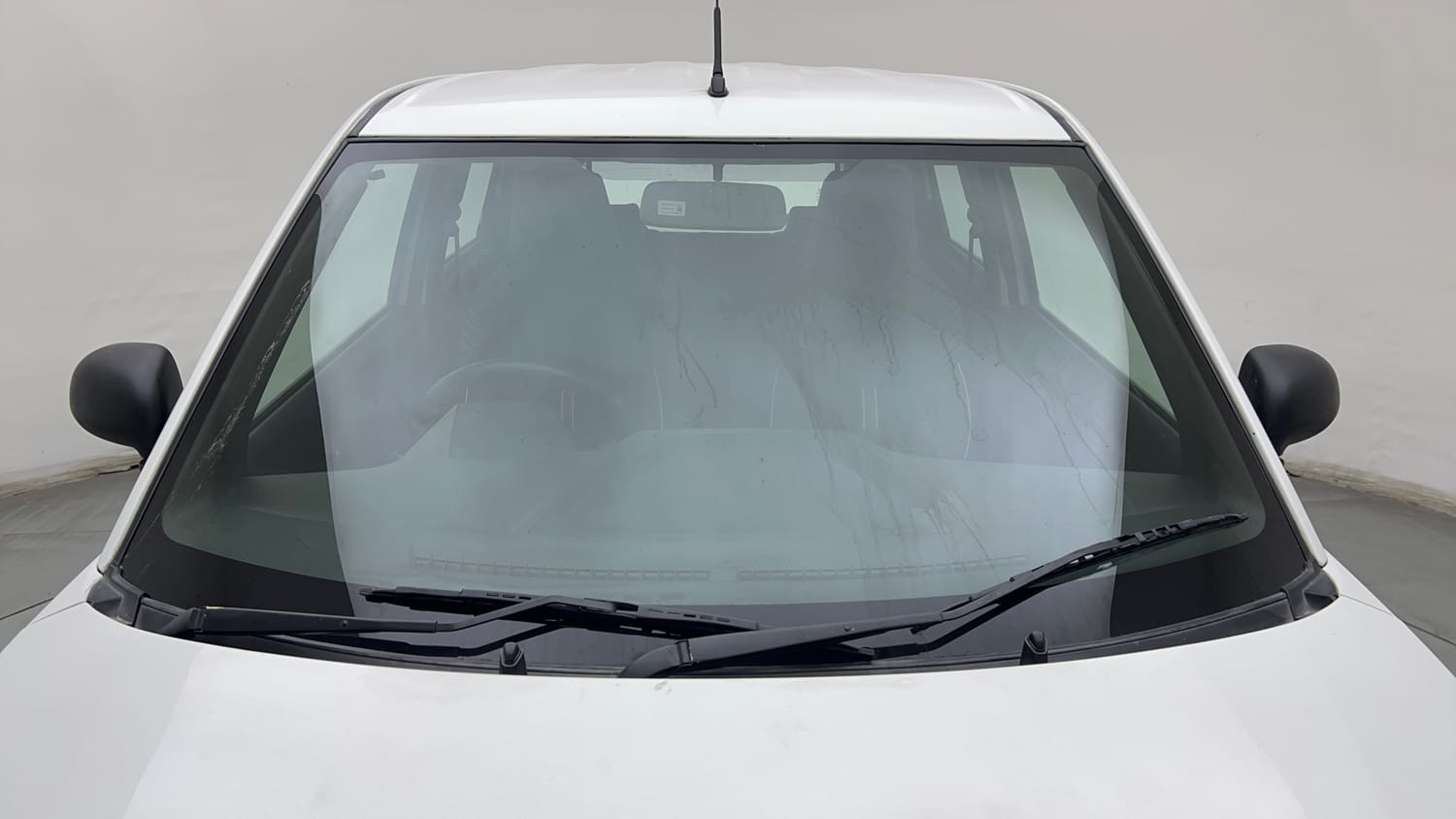 Used 2022 Maruti Suzuki Wagon R LXI 1.0 CNG Cng Manual exterior FRONT WINDSHIELD VIEW