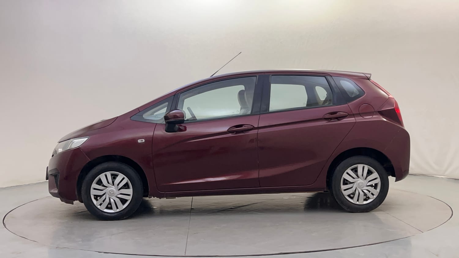 Used 2016 Honda Jazz S AT Petrol Automatic exterior LEFT SIDE VIEW