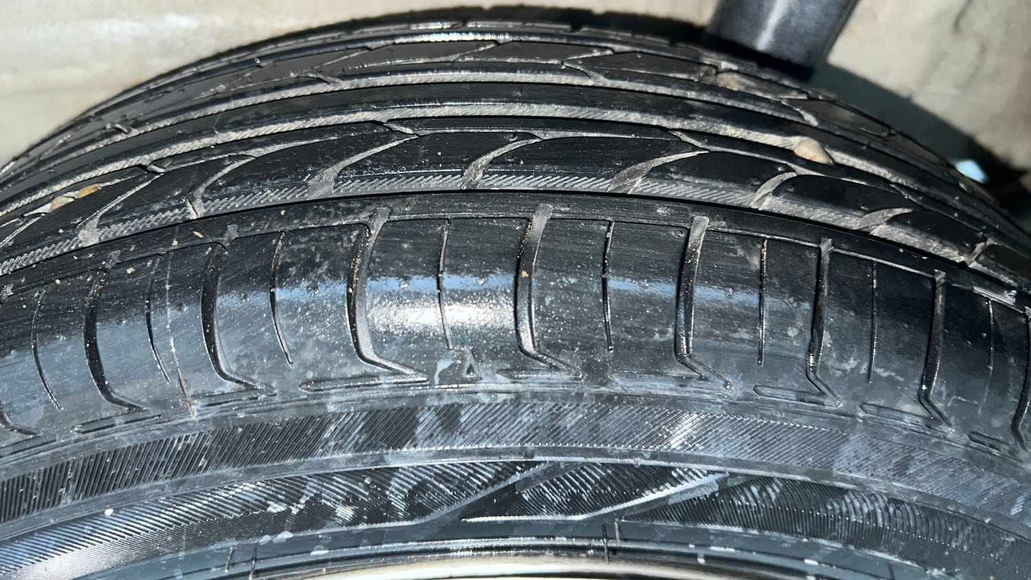Used 2022 Maruti Suzuki Wagon R LXI 1.0 CNG Cng Manual tyres LEFT REAR TYRE TREAD VIEW