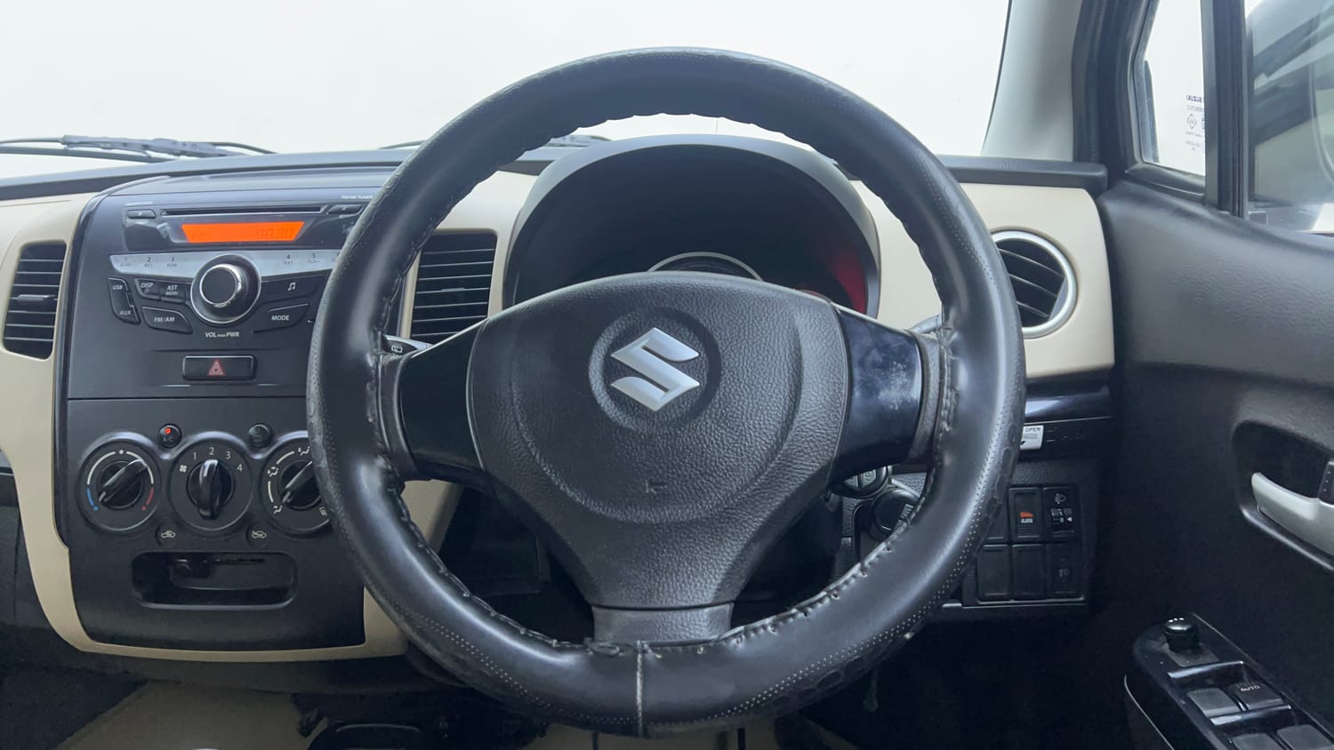 Used 2017 Maruti Suzuki Wagon R 1.0 VXI AMT Petrol Automatic interior STEERING VIEW