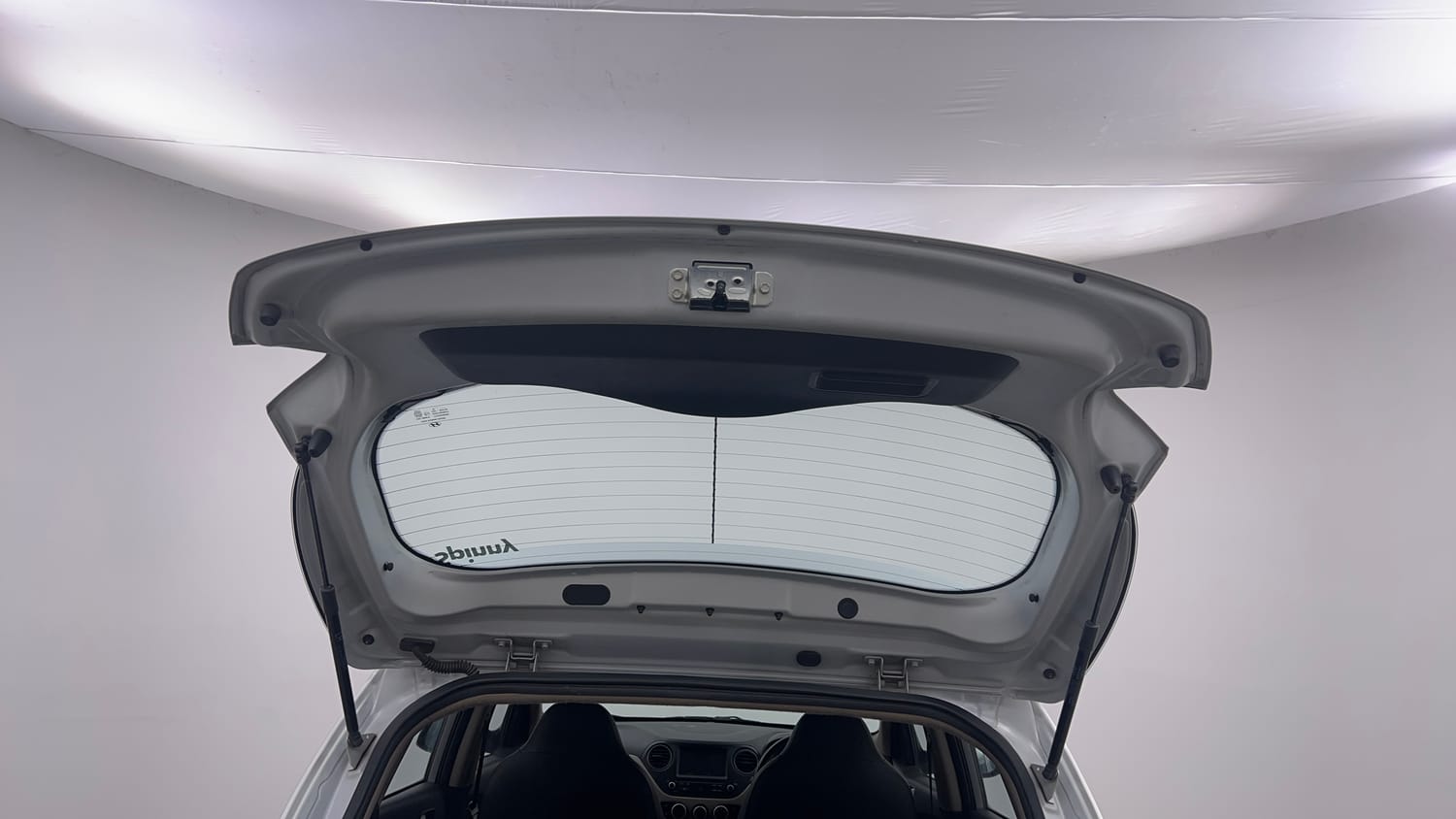 Used 2018 Hyundai Grand i10 Sportz 1.2 Kappa VTVT Petrol Manual interior DICKY DOOR OPEN VIEW