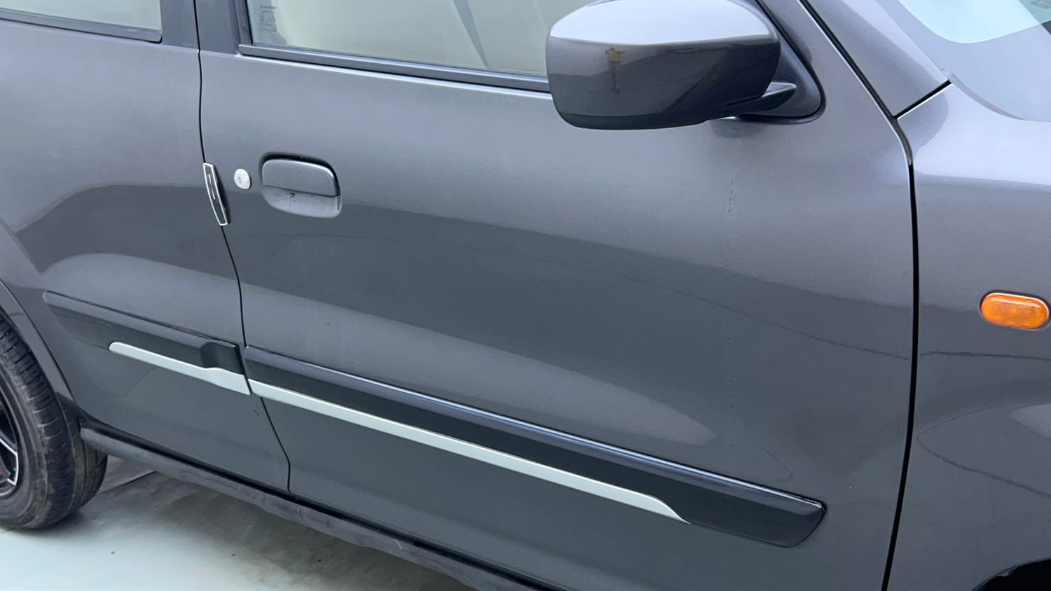Used 2026 Maruti Suzuki S-Presso VXi Plus (O) AMT Petrol Automatic dents MINOR SCRATCH
