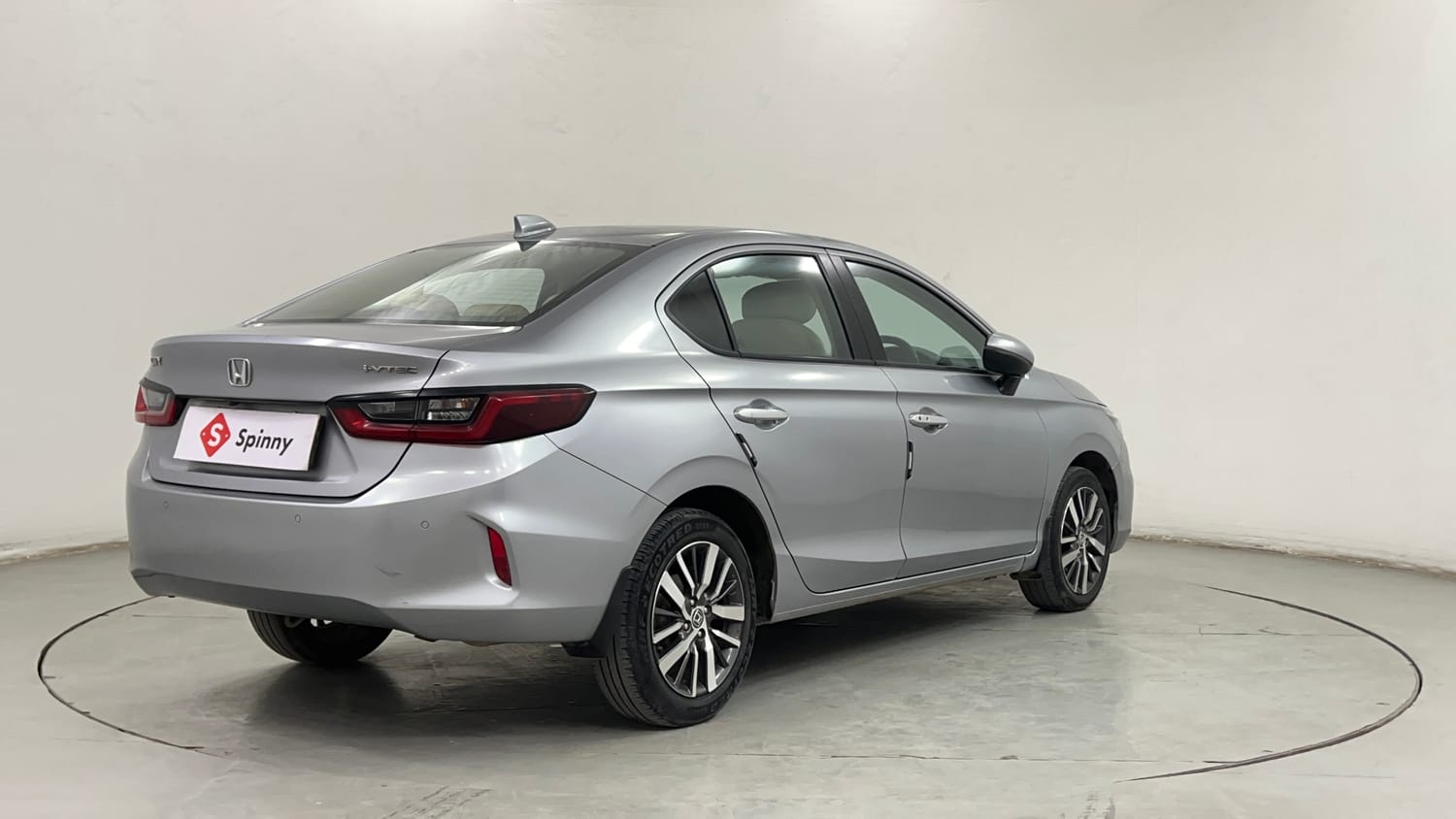 Used 2022 Honda City ZX CVT Petrol Petrol Automatic exterior RIGHT REAR CORNER VIEW