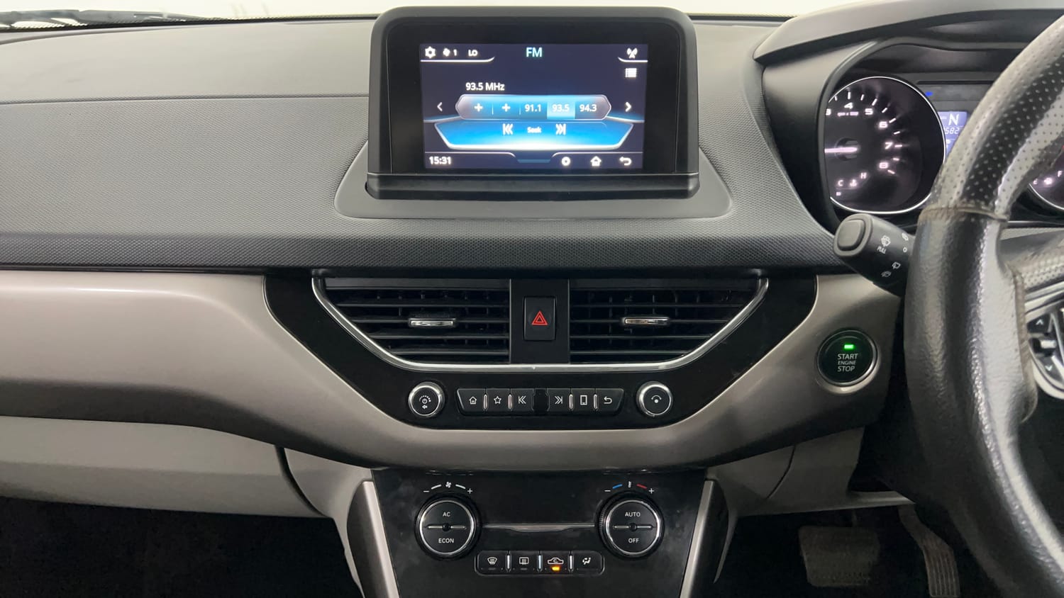 Used 2019 Tata Nexon XZA Plus Diesel Diesel Automatic interior MUSIC SYSTEM & AC CONTROL VIEW