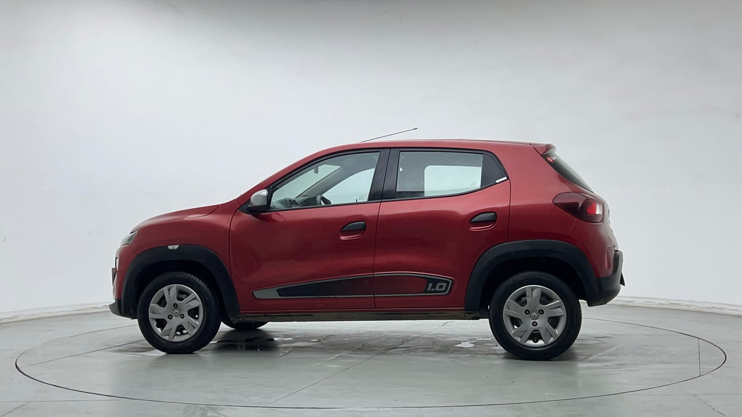 Used 2021 Renault Kwid RXT 1.0 Opt Petrol Manual exterior LEFT SIDE VIEW
