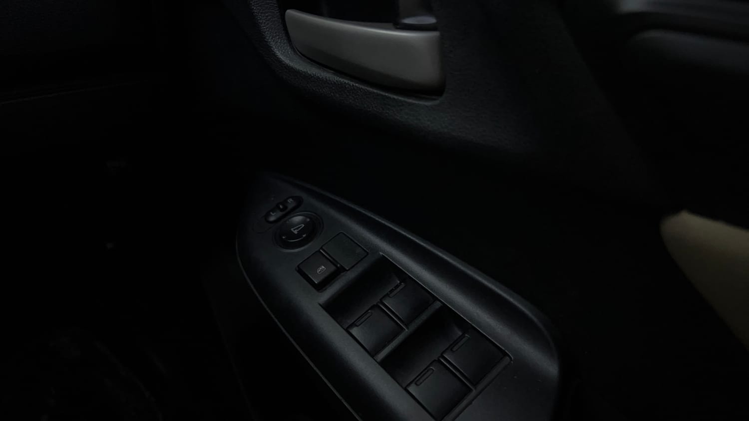 Used 2016 Honda Jazz S AT Petrol Automatic top_features Adjustable ORVM