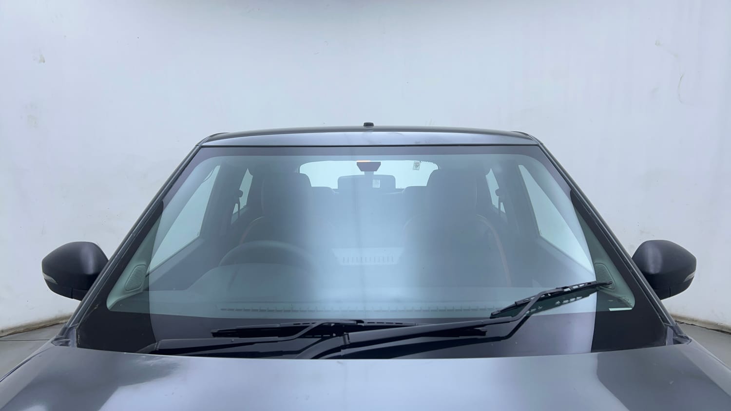 Used 2022 Tata Punch Pure MT Petrol Manual exterior FRONT WINDSHIELD VIEW