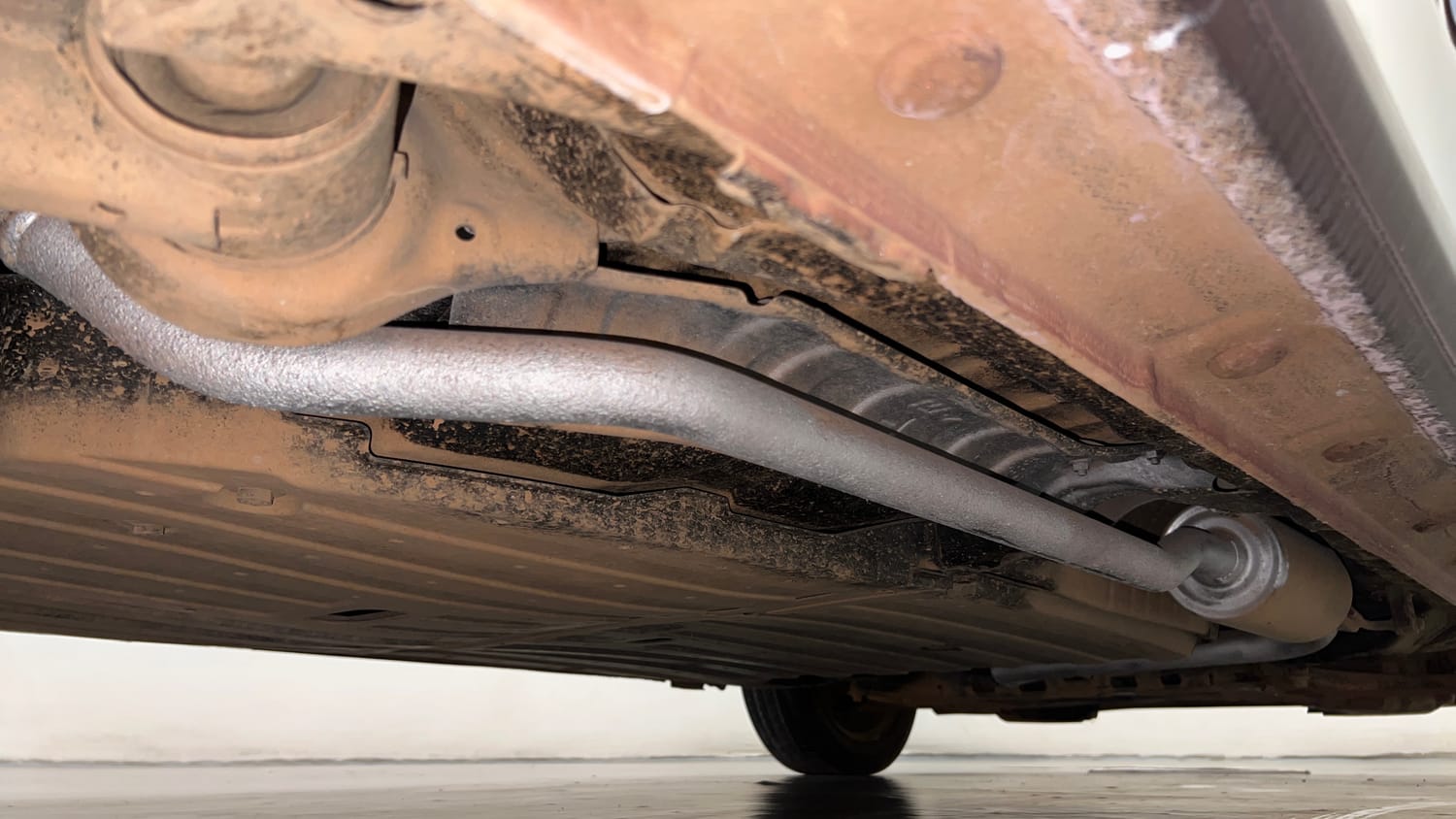 Used 2016 Honda Jazz S AT Petrol Automatic extra REAR RIGHT UNDERBODY VIEW