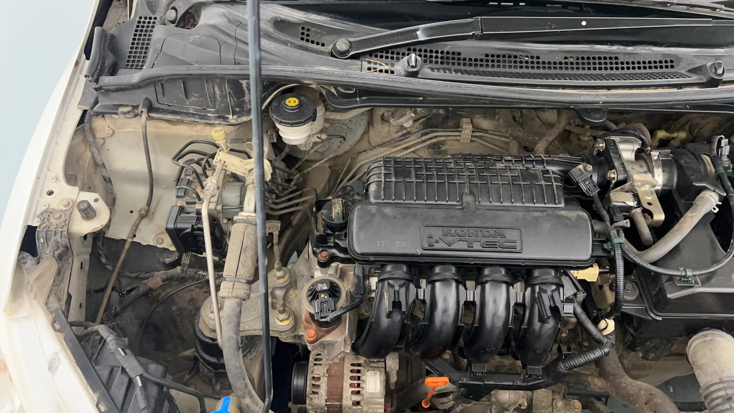 Used 2014 Honda City S Petrol Manual engine ENGINE RIGHT SIDE VIEW