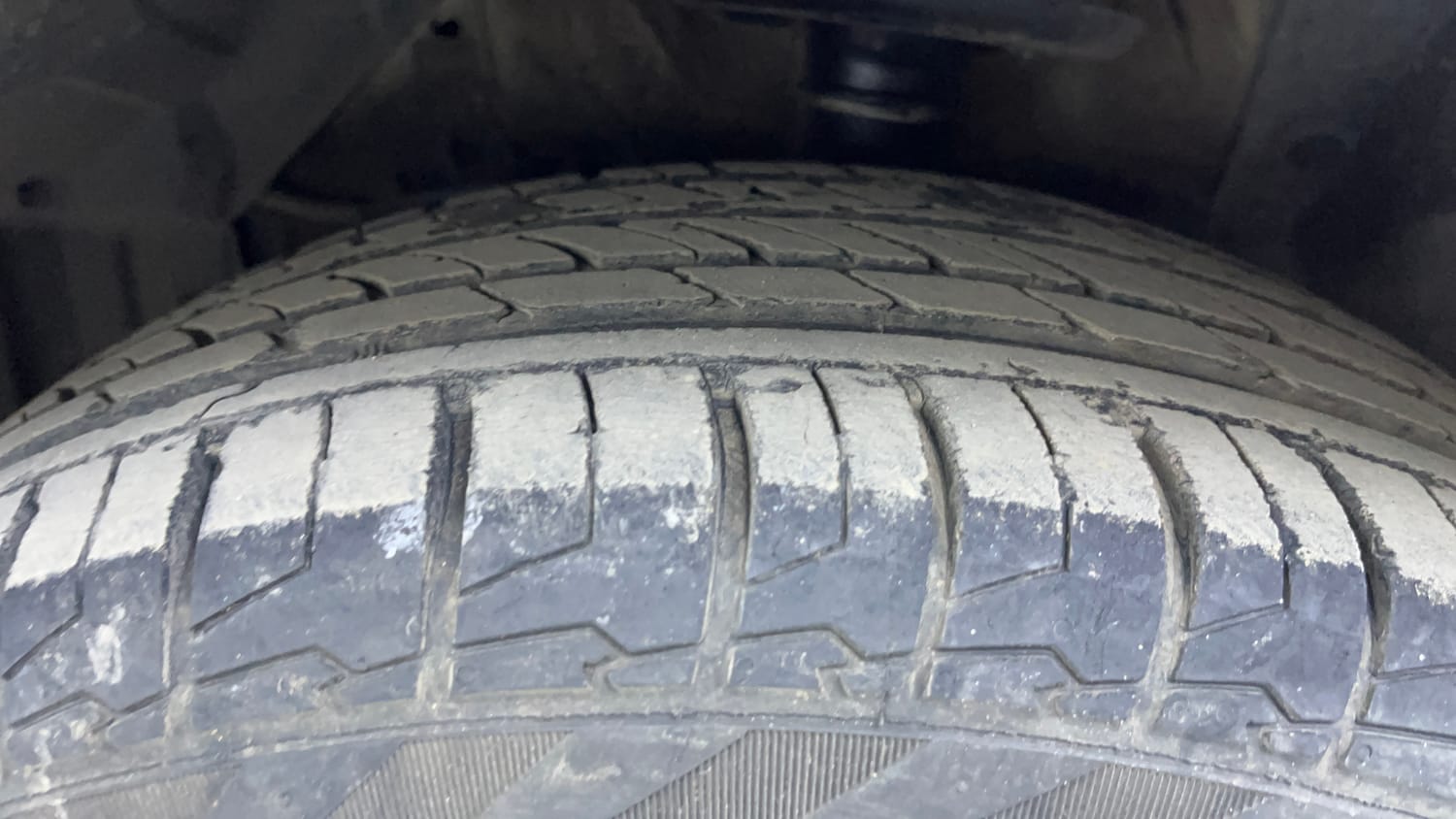 Used 2021 Maruti Suzuki S-Cross Zeta AT Petrol Automatic tyres LEFT FRONT TYRE TREAD VIEW