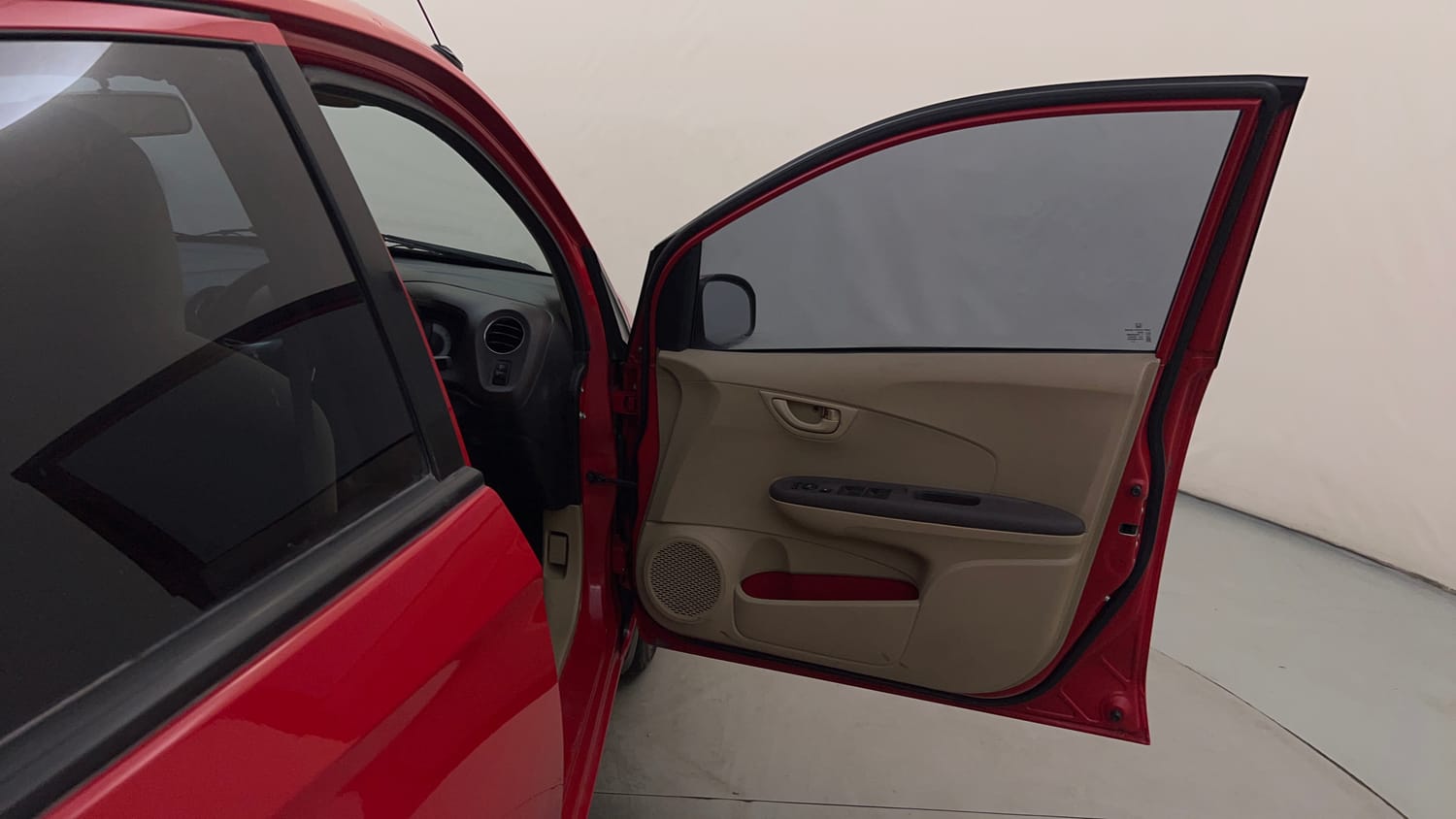 Used 2013 Honda Brio S MT Petrol Manual interior RIGHT FRONT DOOR OPEN VIEW