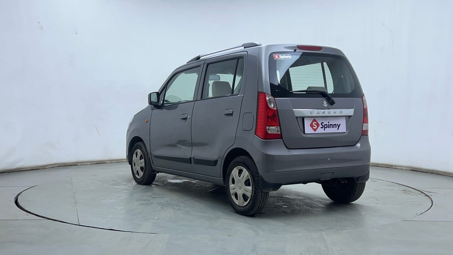 Used 2017 Maruti Suzuki Wagon R 1.0 VXI AMT Petrol Automatic exterior LEFT REAR CORNER VIEW
