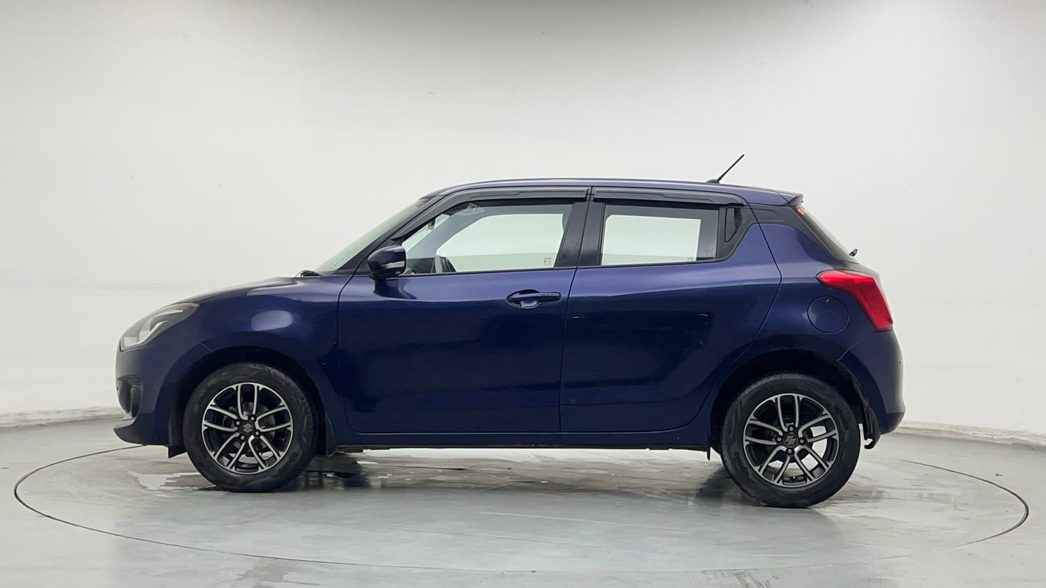Used 2019 Maruti Suzuki Swift ZXi Plus AMT Petrol Automatic exterior LEFT SIDE VIEW