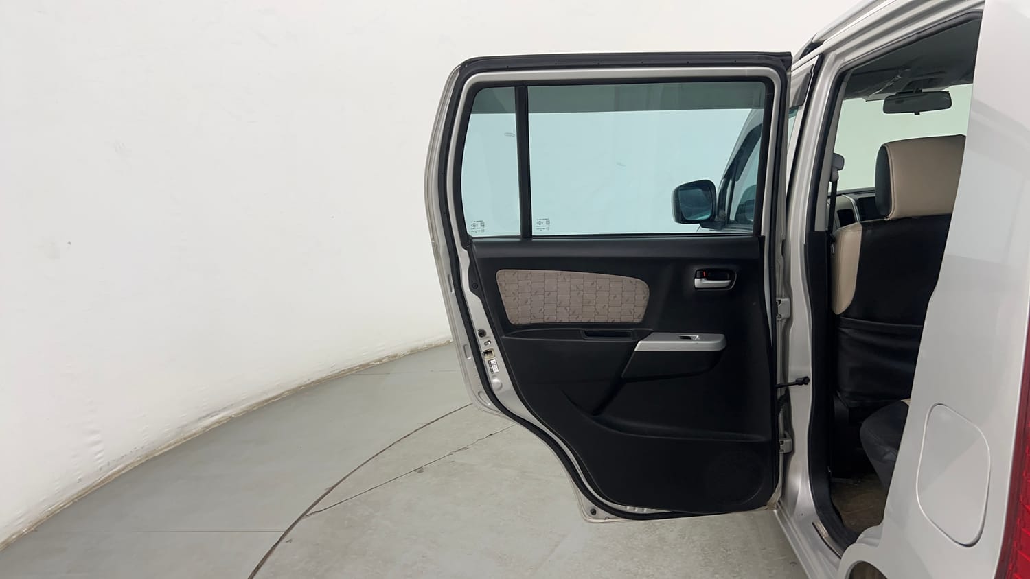 Used 2016 Maruti Suzuki Wagon R 1.0 VXI AMT Petrol Automatic interior LEFT REAR DOOR OPEN VIEW