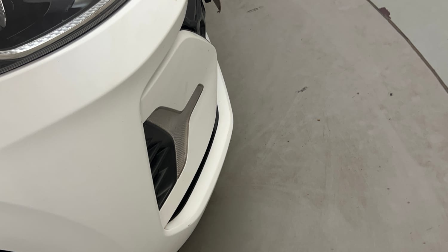 Used 2023 Hyundai Grand i10 Nios Sportz 1.2 Kappa VTVT Petrol Manual dents MINOR SCRATCH