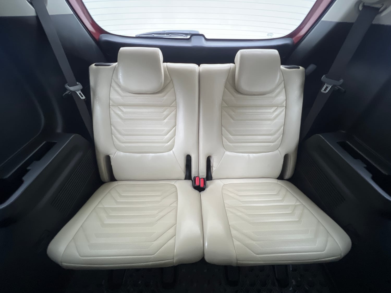Used 2022 Kia Carens Luxury Plus 1.4 Petrol 6 STR Petrol Manual interior THIRD ROW SEAT