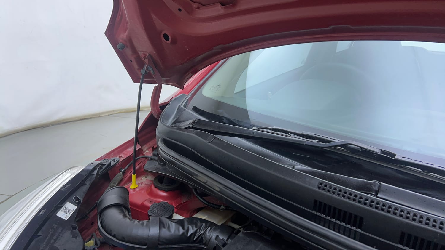 Used 2019 Hyundai Grand i10 Sportz 1.2 Kappa VTVT Petrol Manual engine ENGINE RIGHT SIDE HINGE & APRON VIEW