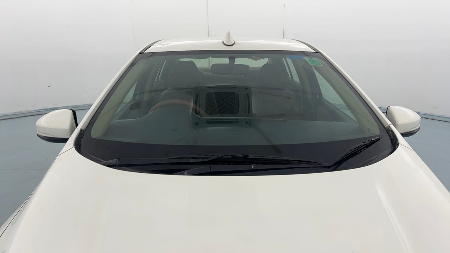 Used 2014 Honda City S Petrol Manual exterior FRONT WINDSHIELD VIEW