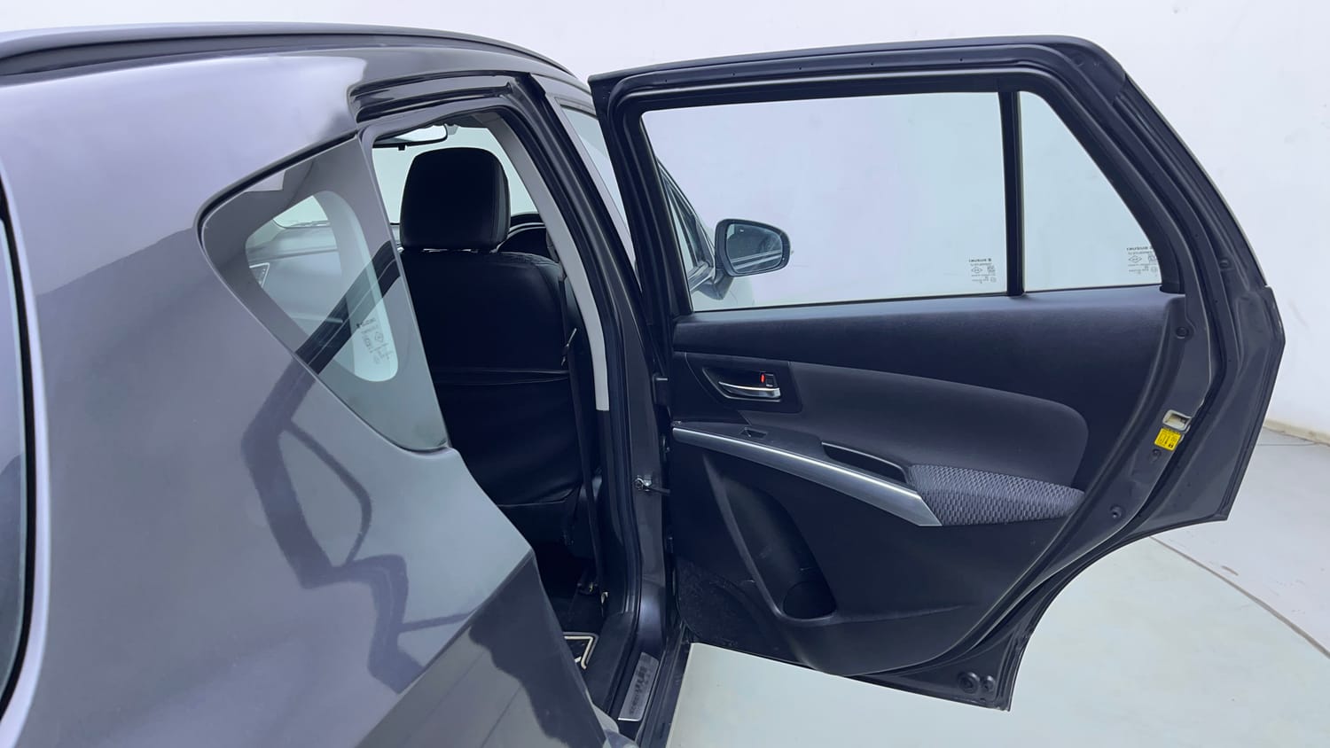 Used 2019 Maruti Suzuki S-Cross Zeta 1.3 Diesel Manual interior RIGHT REAR DOOR OPEN VIEW