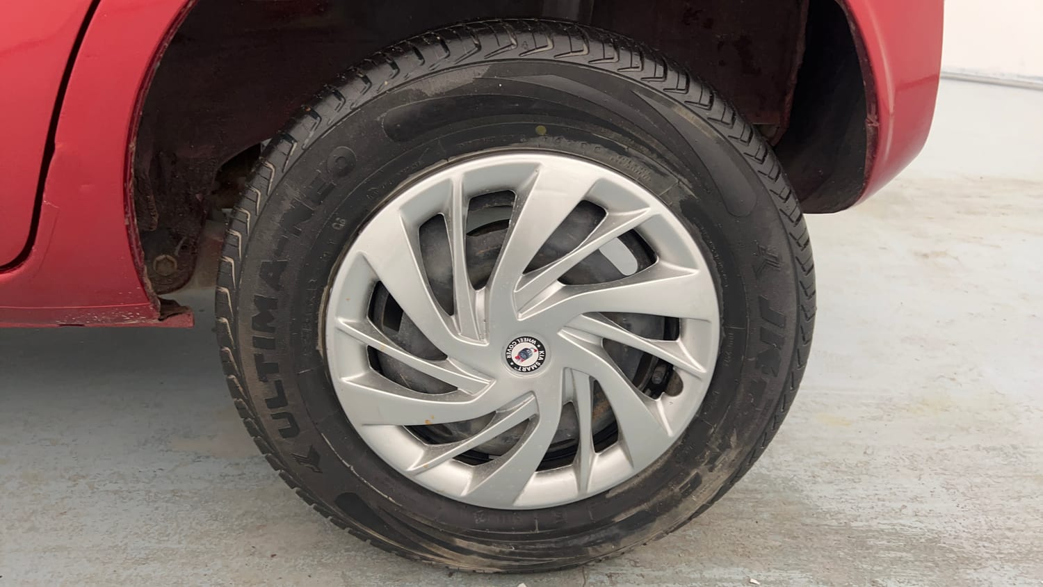 Used 2019 Datsun Redi-GO T (O) Petrol Manual tyres LEFT REAR TYRE RIM VIEW