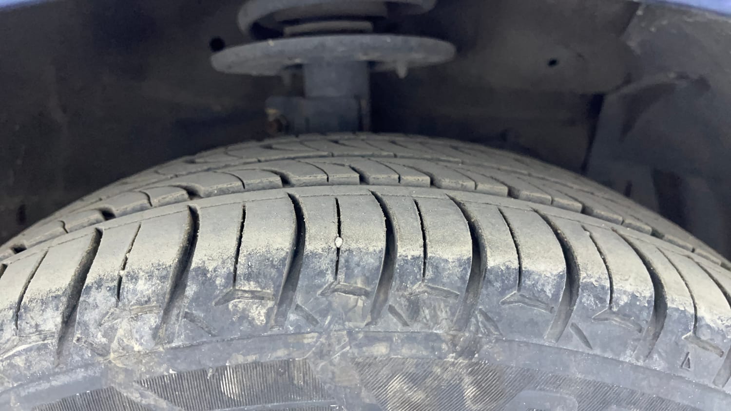 Used 2021 Maruti Suzuki Ciaz Alpha Hybrid 1.5 Petrol Manual tyres RIGHT FRONT TYRE TREAD VIEW