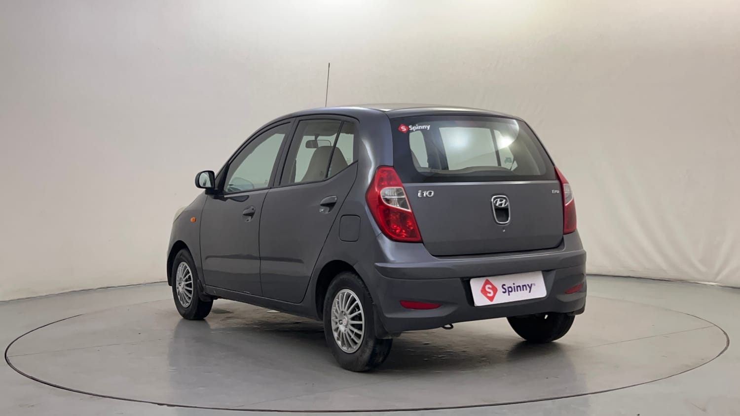 Used 2014 Hyundai i10 Era 1.1 iRDE2 Petrol Manual exterior LEFT REAR CORNER VIEW