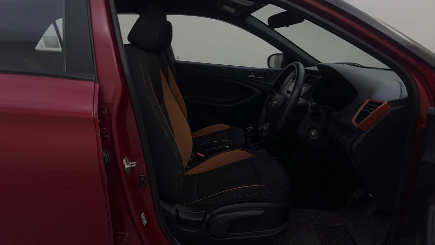 Used 2017 Hyundai Elite i20 Asta 1.2 Dual Tone Petrol Manual interior RIGHT SIDE FRONT DOOR CABIN VIEW
