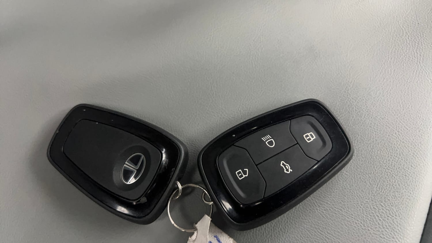 Used 2025 Tata Altroz Creative Petrol 5AMT Petrol Automatic extra CAR KEY VIEW
