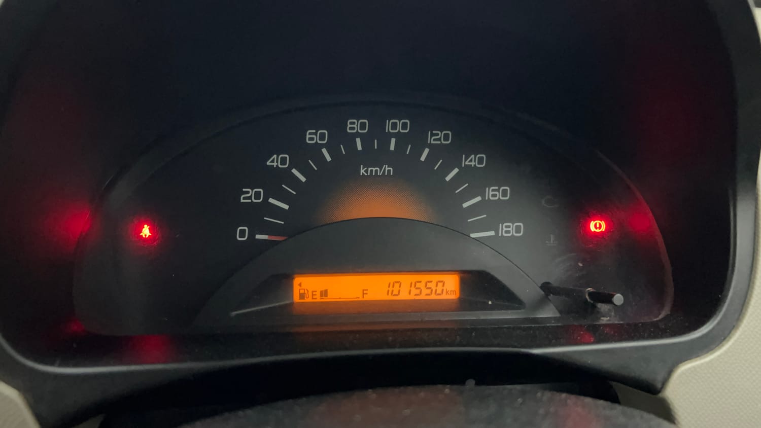 Used 2013 Maruti Suzuki Wagon R LXI Petrol Manual interior CLUSTERMETER VIEW