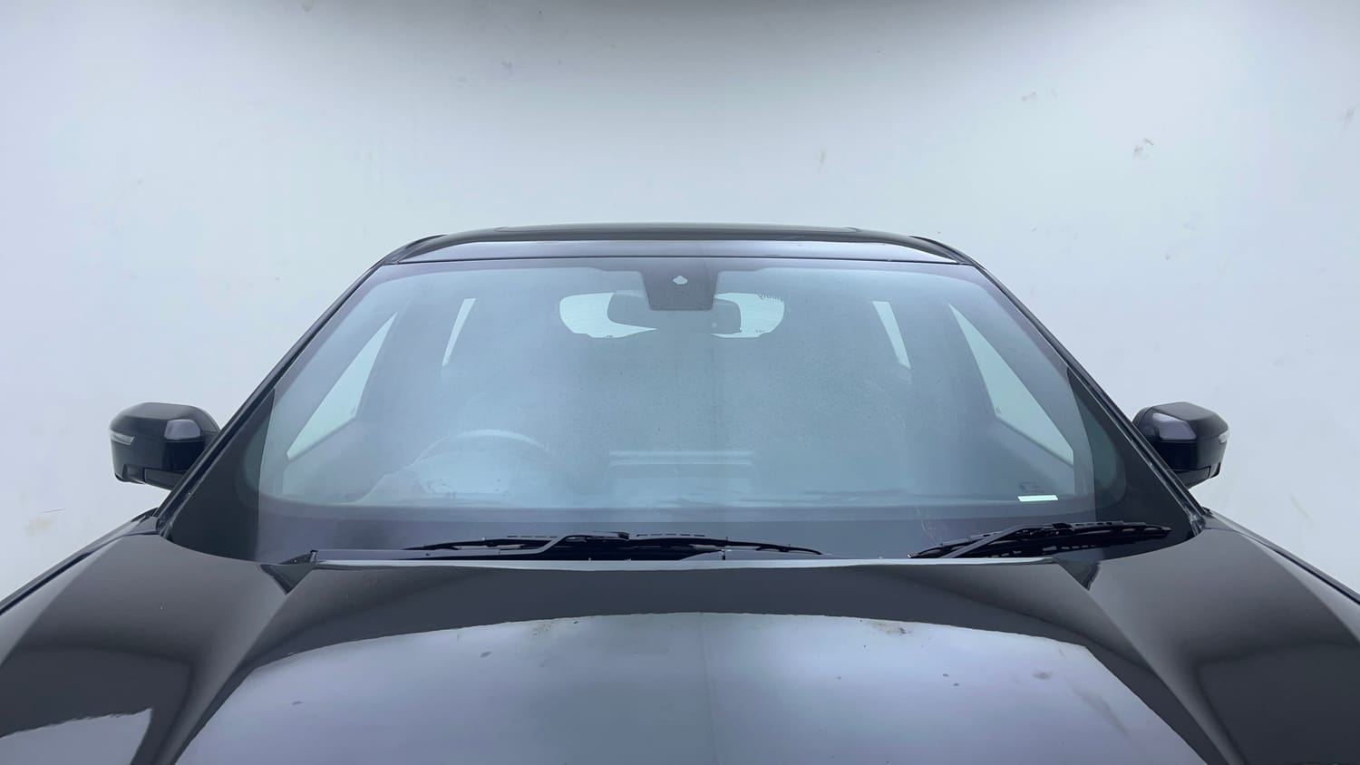 Used 2023 Tata Harrier XZ Plus Dark Edition Diesel Manual exterior FRONT WINDSHIELD VIEW