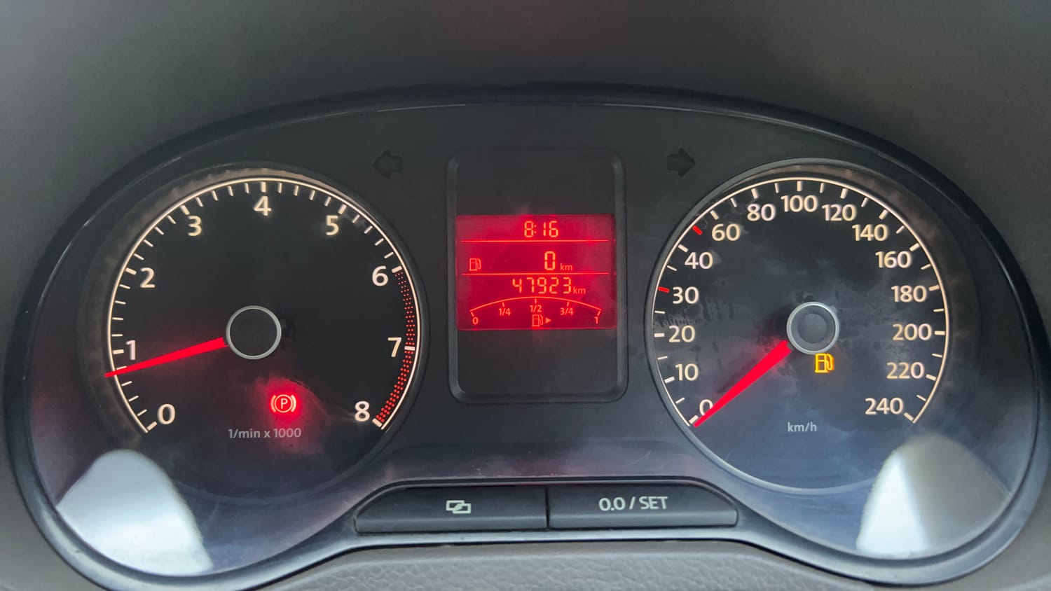 Used 2013 Volkswagen Vento Highline Petrol Petrol Manual interior CLUSTERMETER VIEW