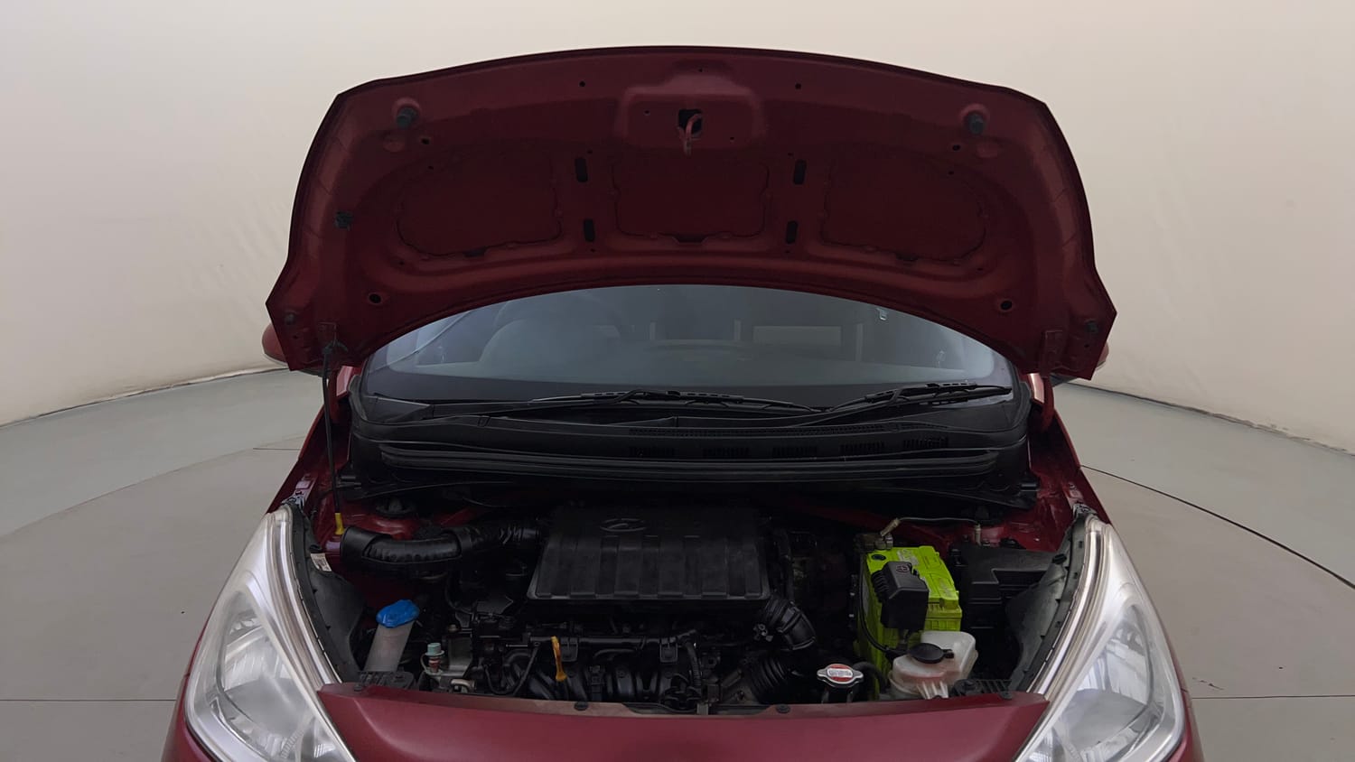 Used 2019 Hyundai Grand i10 Sportz 1.2 Kappa VTVT Petrol Manual engine ENGINE & BONNET OPEN FRONT VIEW