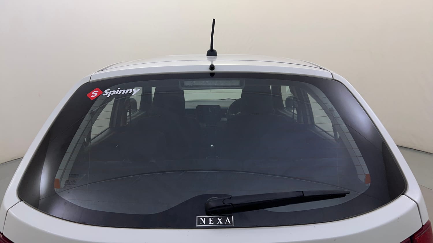 Used 2018 Maruti Suzuki Ignis [2017-2020] Zeta AMT Petrol Dual Tone Petrol Automatic exterior BACK WINDSHIELD VIEW