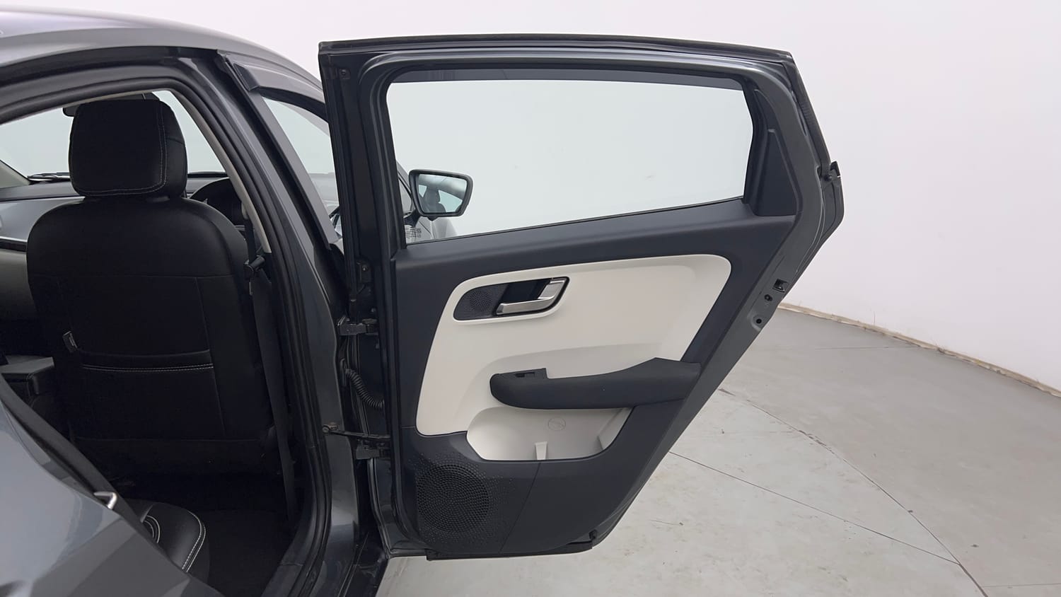 Used 2023 Tata Altroz XZA Petrol Petrol Automatic interior RIGHT REAR DOOR OPEN VIEW