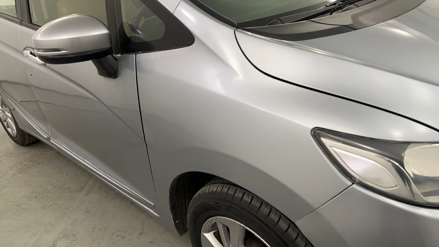 Used 2021 Honda Jazz VX CVT Petrol Automatic dents MINOR SCRATCH