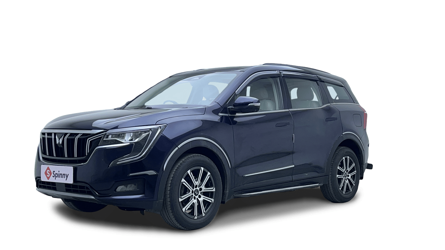 Used 2025 Mahindra XUV700 AX7 Luxury Pack Petrol AT 7 STR Petrol Automatic Image