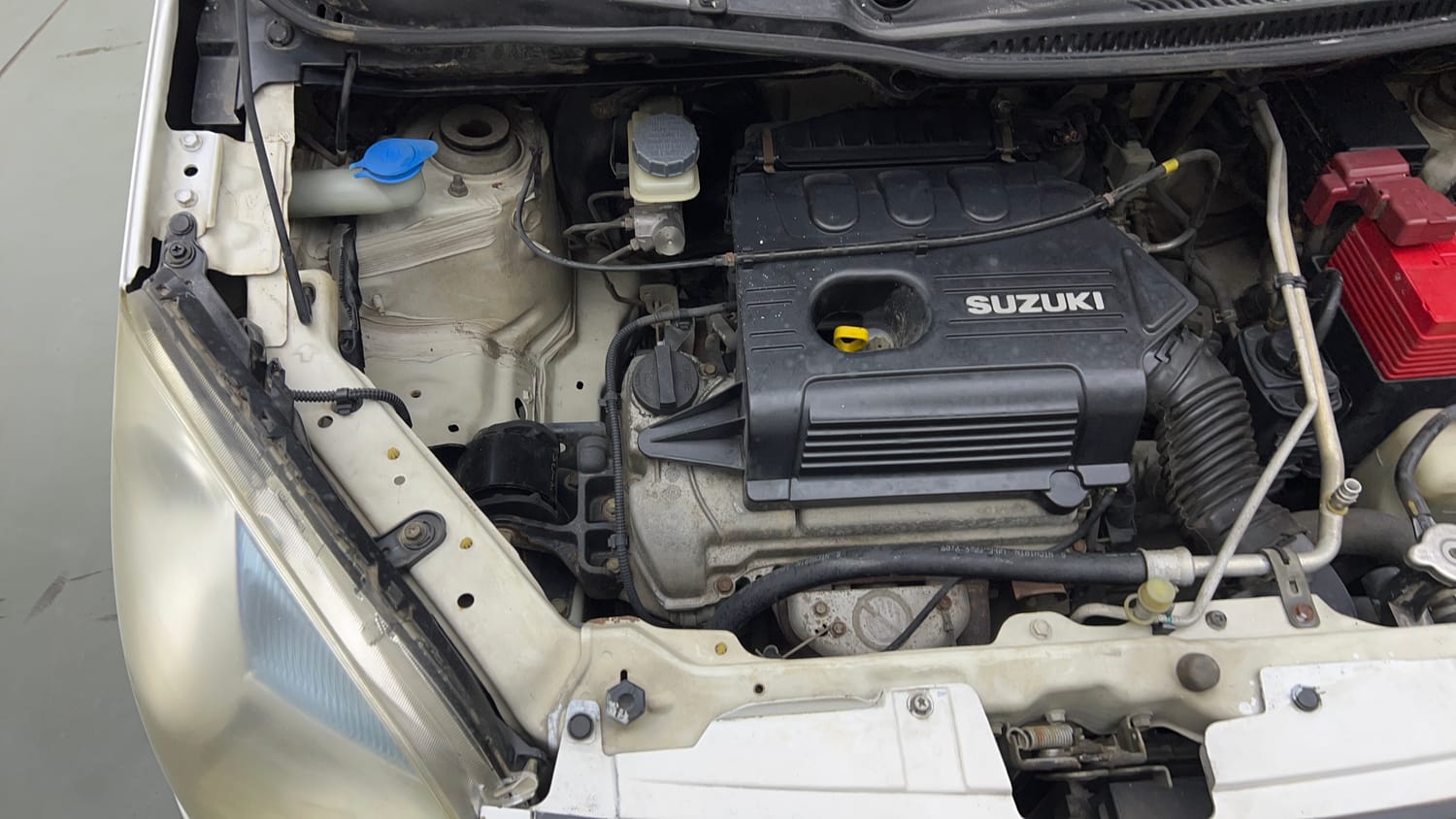 Used 2013 Maruti Suzuki Wagon R LXI Petrol Manual engine ENGINE RIGHT SIDE VIEW