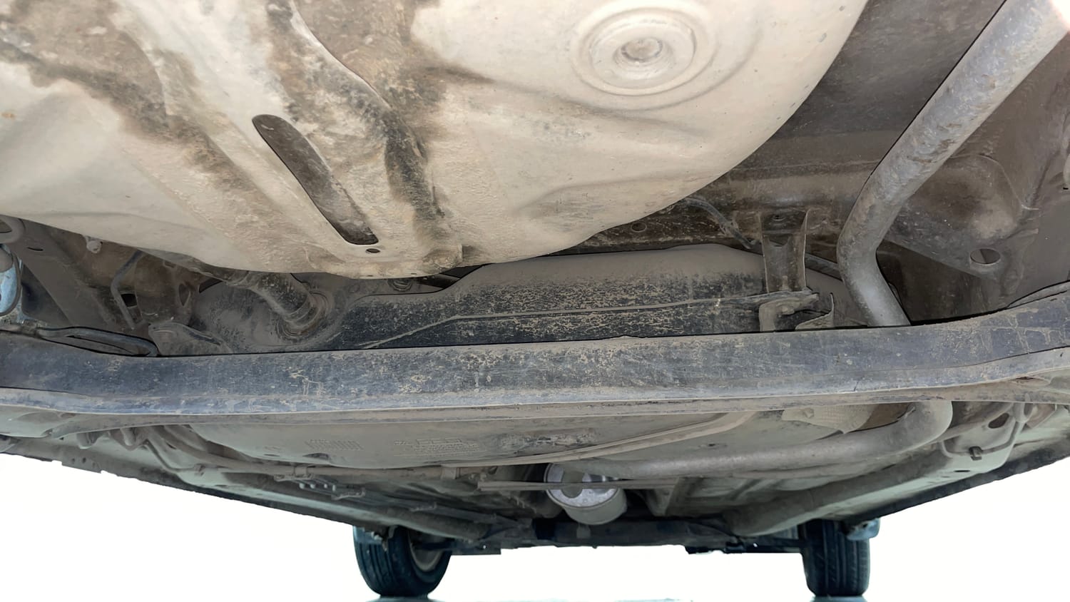 Used 2017 Maruti Suzuki Dzire ZDi Plus AMT Diesel Automatic extra REAR UNDERBODY VIEW (TAKEN FROM REAR)