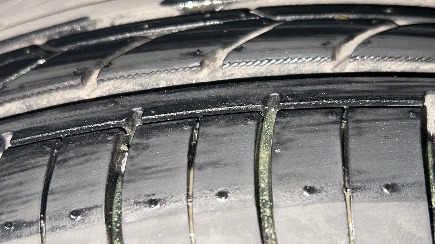 Used 2019 Kia Seltos HTX Plus 1.5 Diesel Diesel Manual tyres RIGHT FRONT TYRE TREAD VIEW