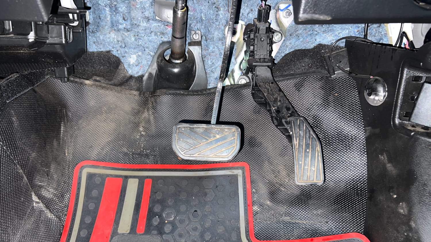 Used 2026 Maruti Suzuki S-Presso VXi Plus (O) AMT Petrol Automatic interior PEDALS VIEW