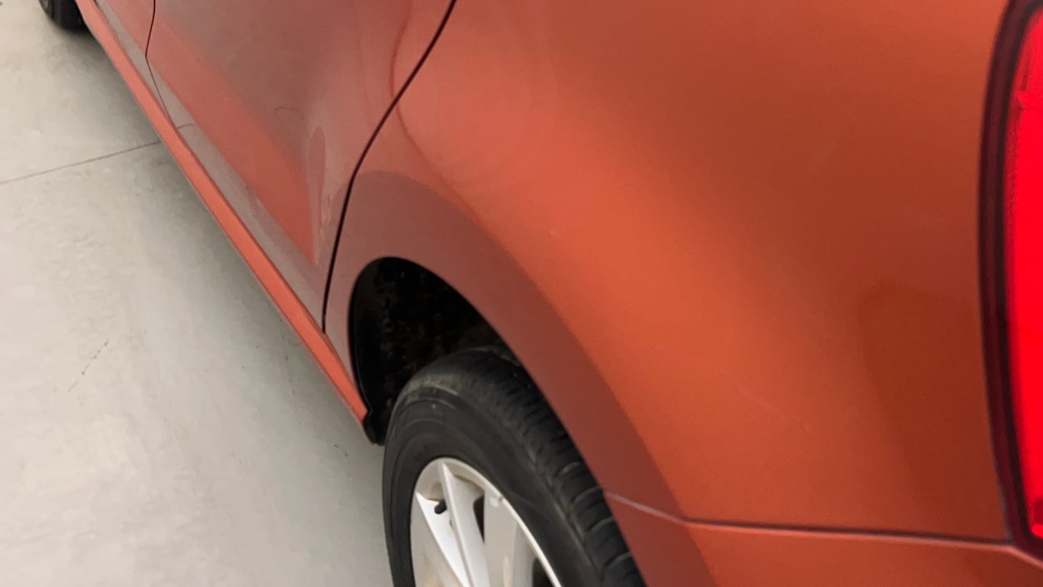 Used 2014 Volkswagen Polo Highline1.2L (P) Petrol Manual dents MINOR SCRATCH