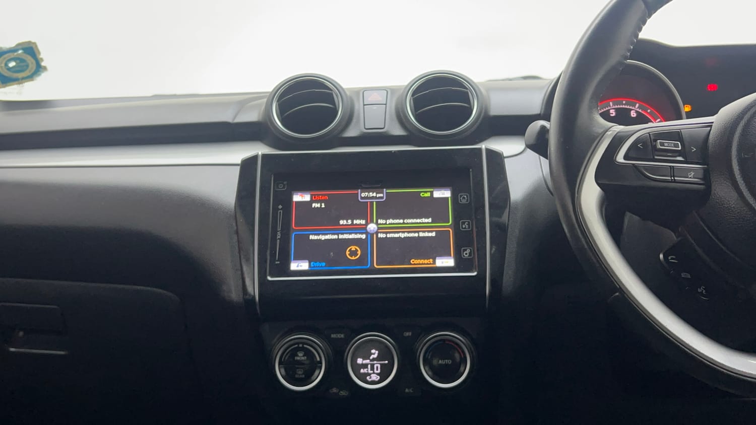 Used 2019 Maruti Suzuki Swift ZXi Plus AMT Petrol Automatic interior MUSIC SYSTEM & AC CONTROL VIEW