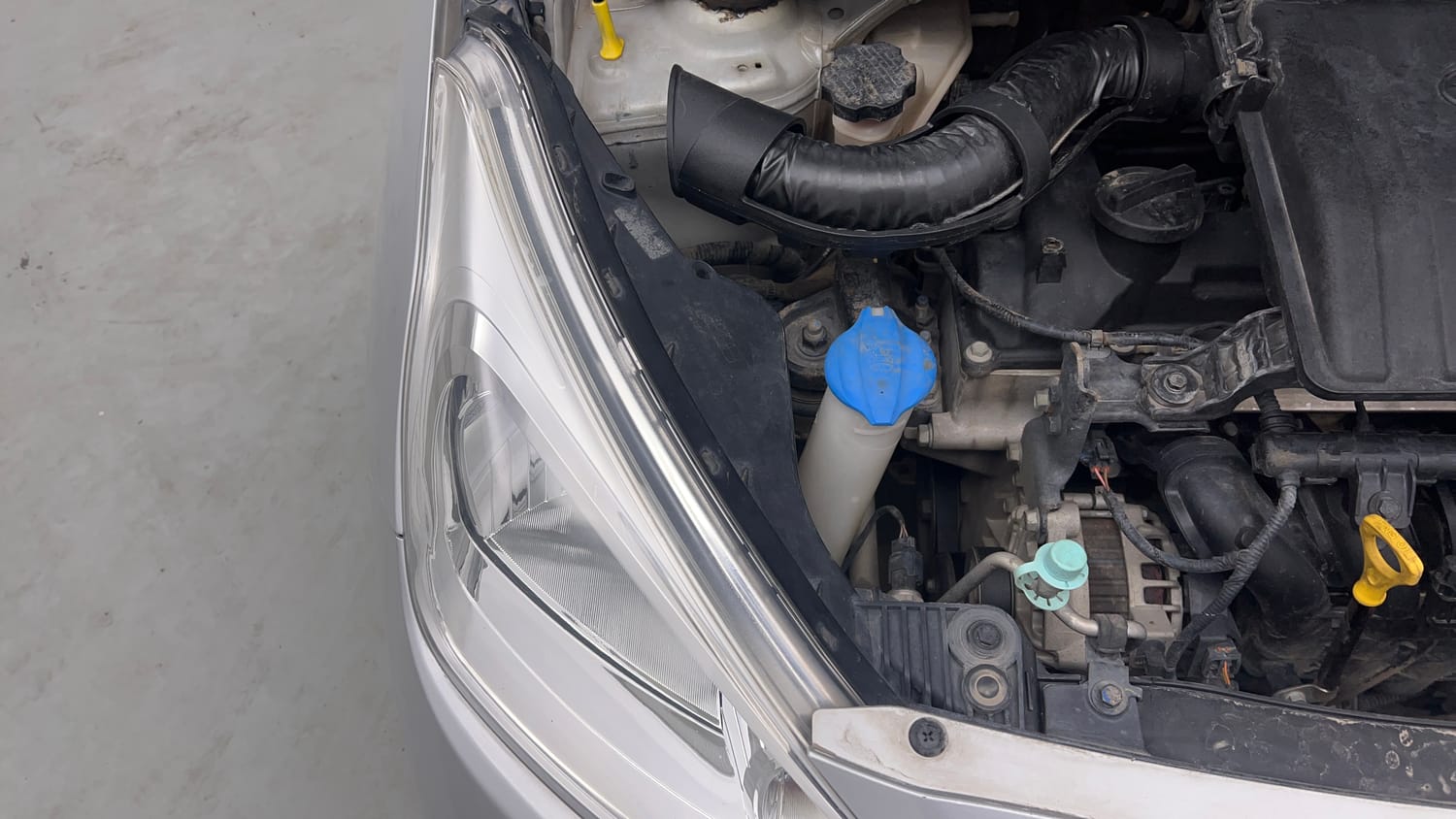 Used 2018 Hyundai Grand i10 Sportz 1.2 Kappa VTVT Petrol Manual engine ENGINE RIGHT SIDE VIEW