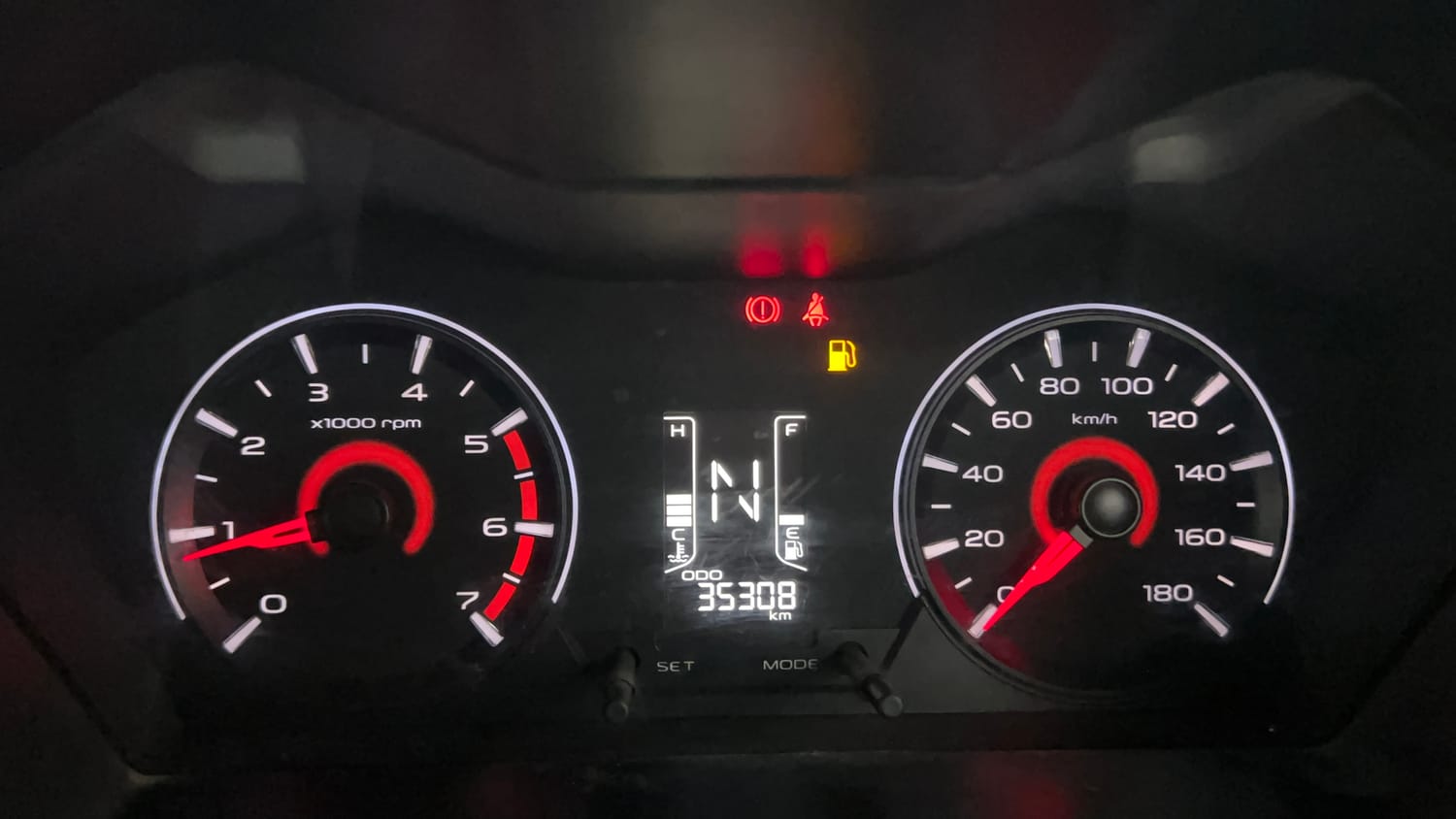 Used 2016 Mahindra KUV100 K6 6 STR Petrol Manual interior CLUSTERMETER VIEW