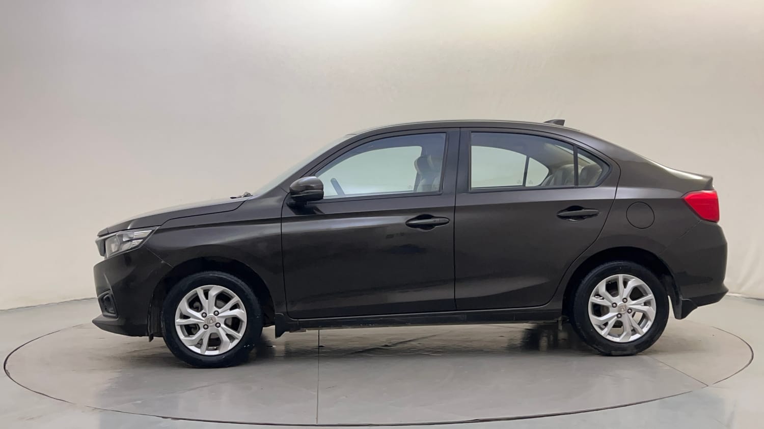 Used 2019 Honda Amaze 1.2 VX CVT Petrol Petrol Automatic exterior LEFT SIDE VIEW